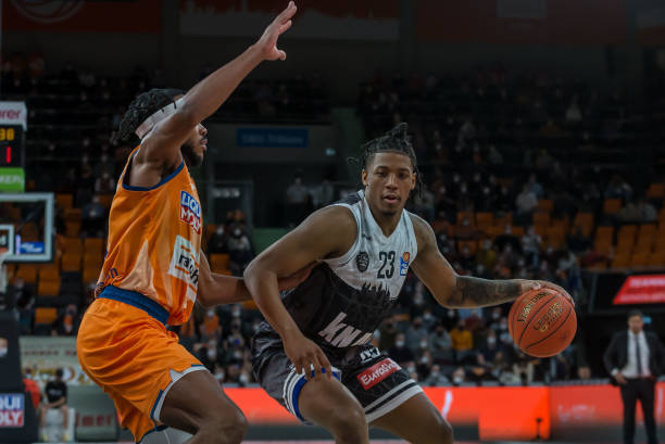 的转会费签 的转会费签