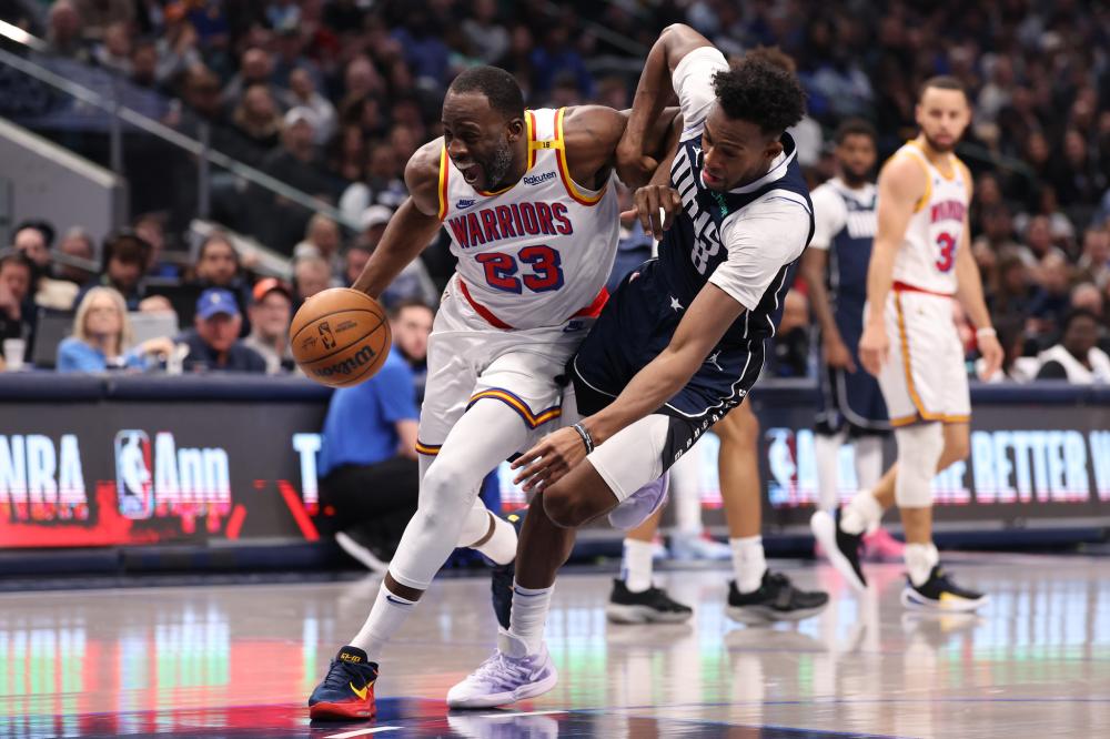 是他在场上 是他在场上